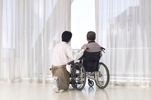 近くでインプラント治療が可能な歯科