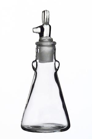 目立たない矯正を京都で受けたい方必見